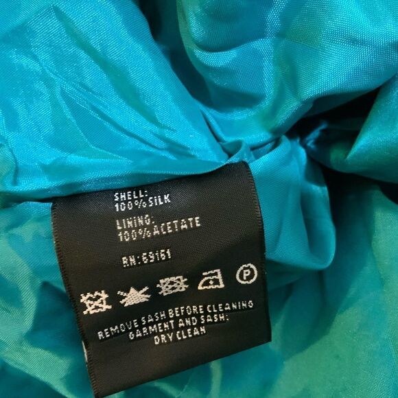 Carlisle  top tie waist size 14 Top in Blue - Picture 8 of 10